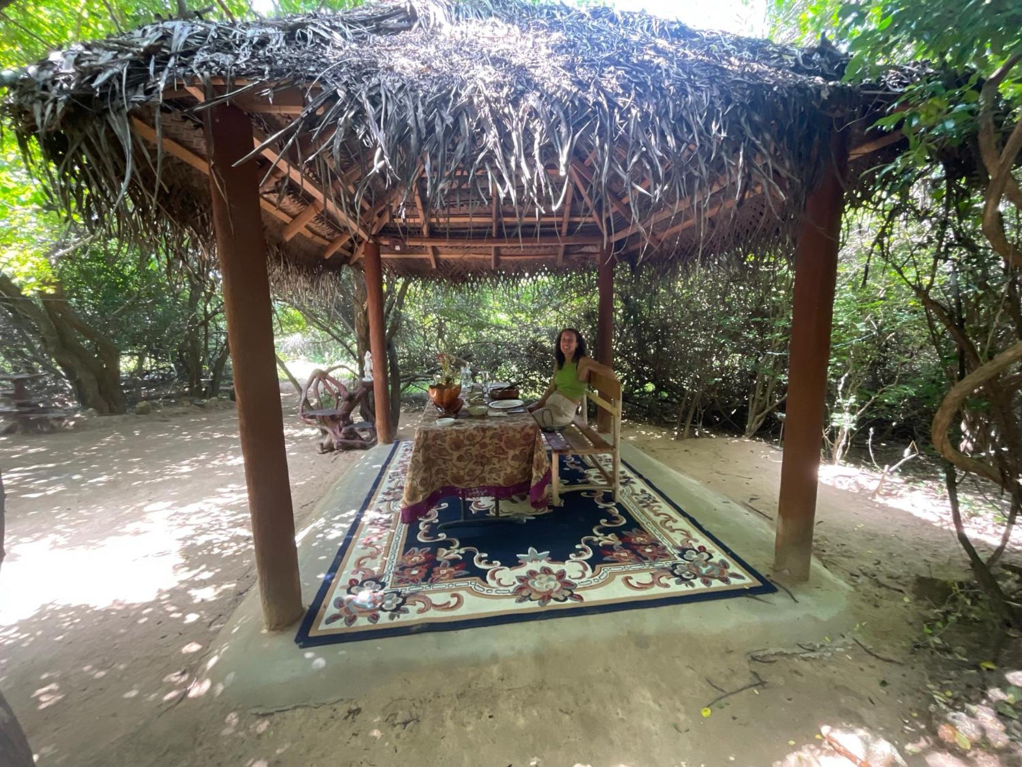 Yala Podi Hoona Bush Camp Hotel ภายนอก รูปภาพ